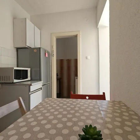 Apartman Lazic3 * Sreser